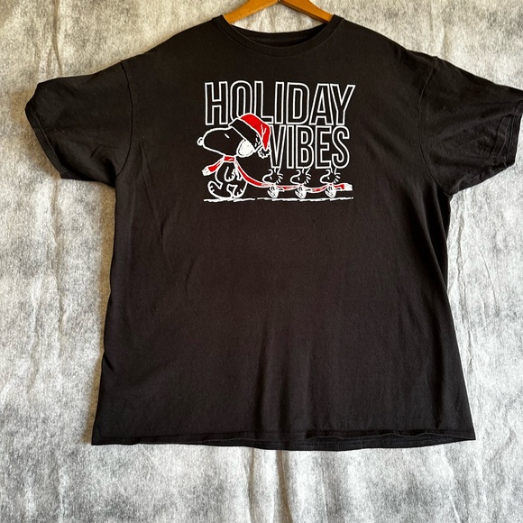 CELEBRATE TOGETHER PEANUTS HOLIDAY VIBES T-SHIRT SZ XL - Picture 2 of 9